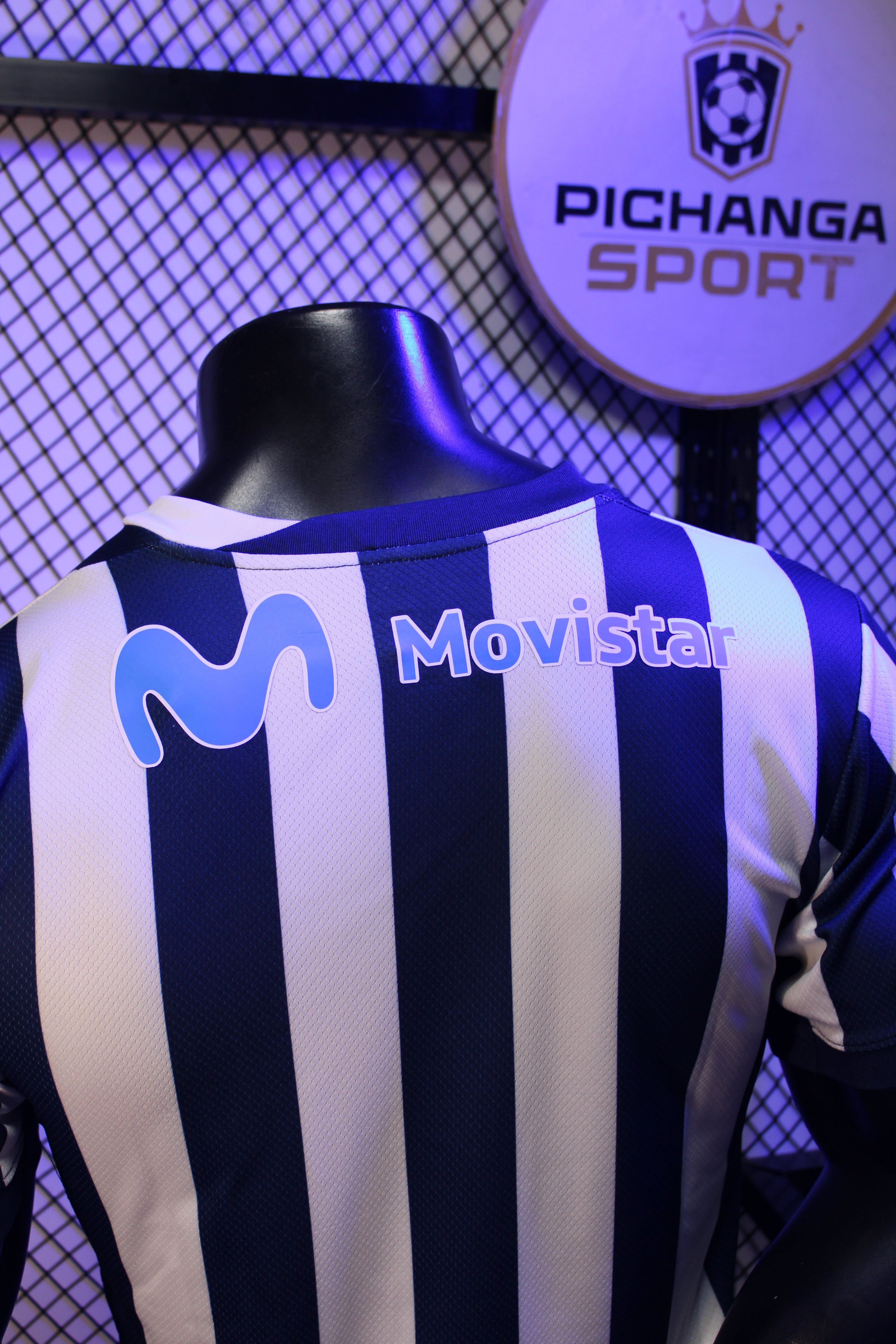 Camiseta oficial 2025 de Alianza Lima con Sponsor