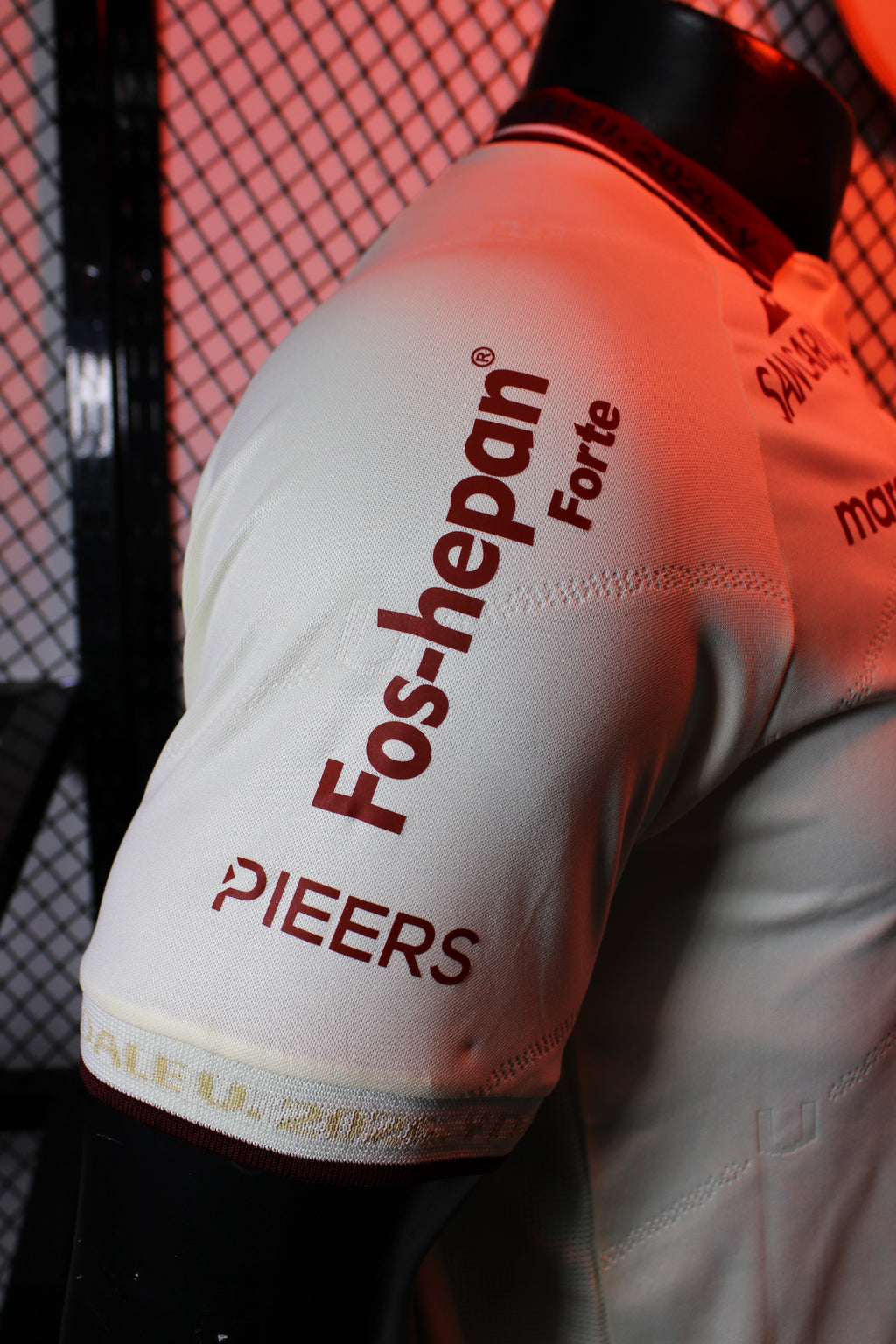 Camiseta oficial 2026 universitario de deportes