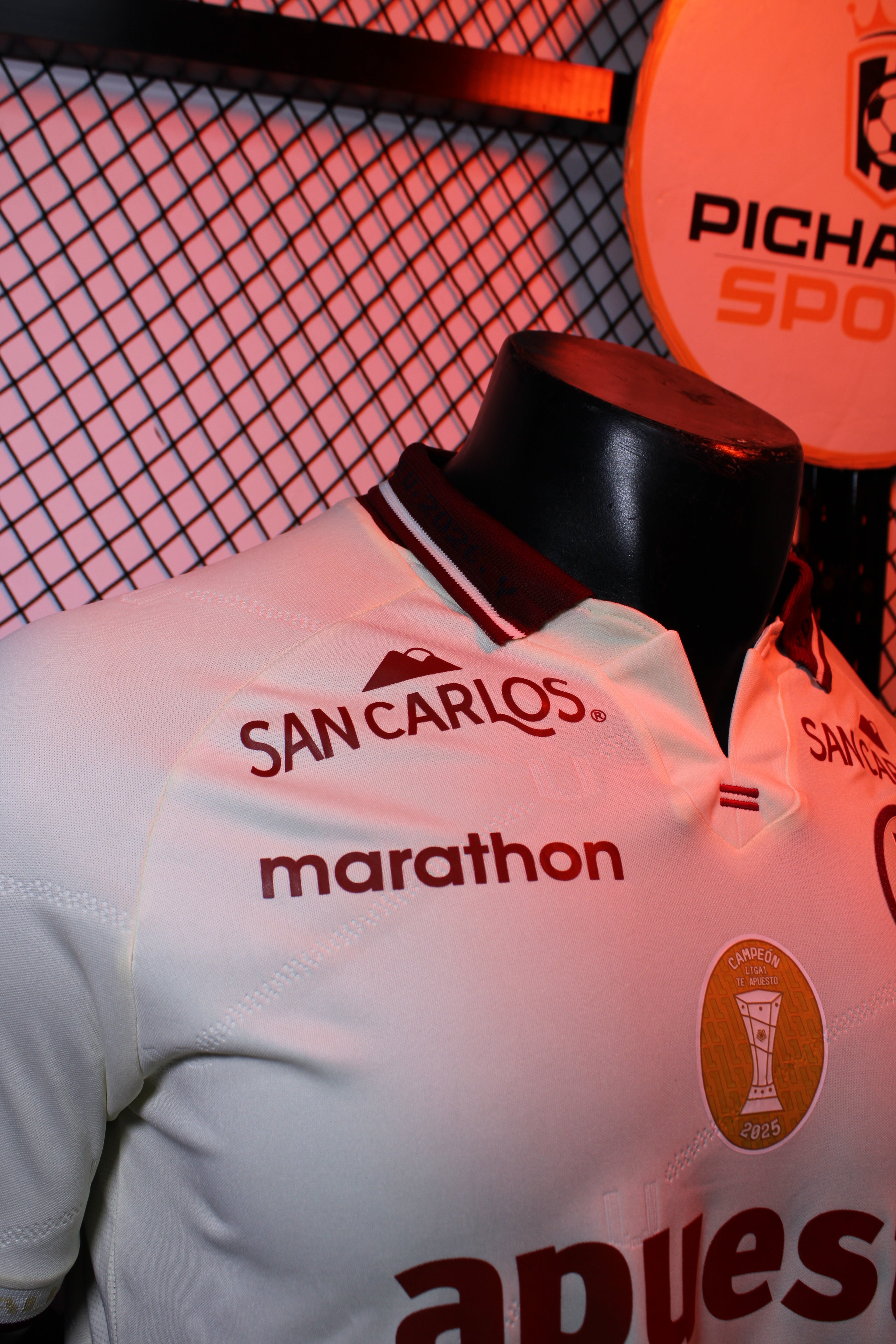 Camiseta oficial 2026 universitario de deportes