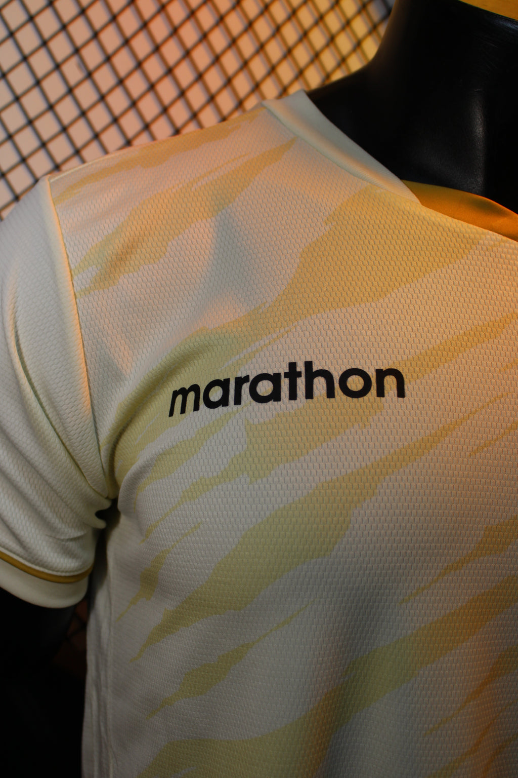 Camiseta oficial 2025 Universitario de deportes