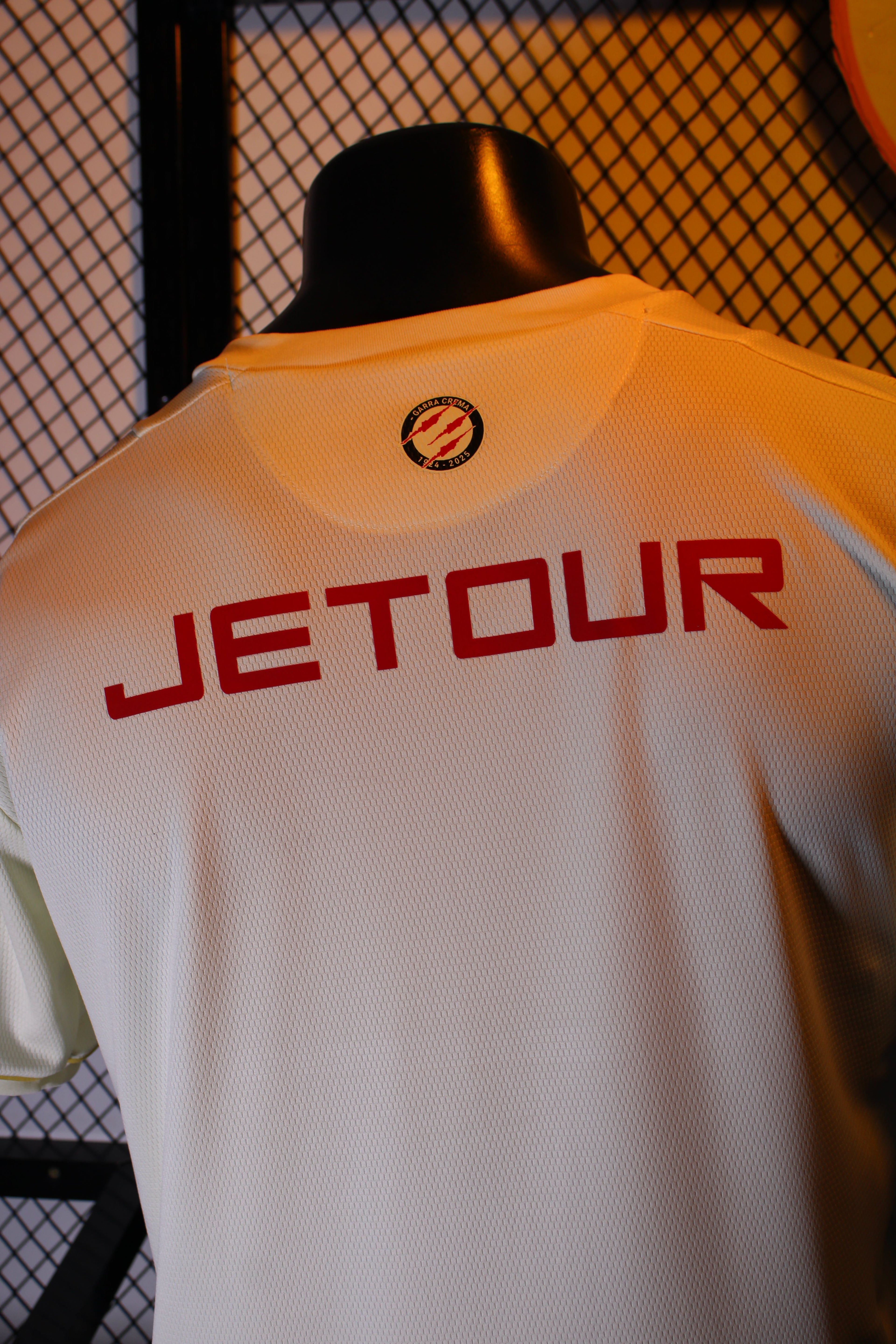 Camiseta oficial 2025 Universitario