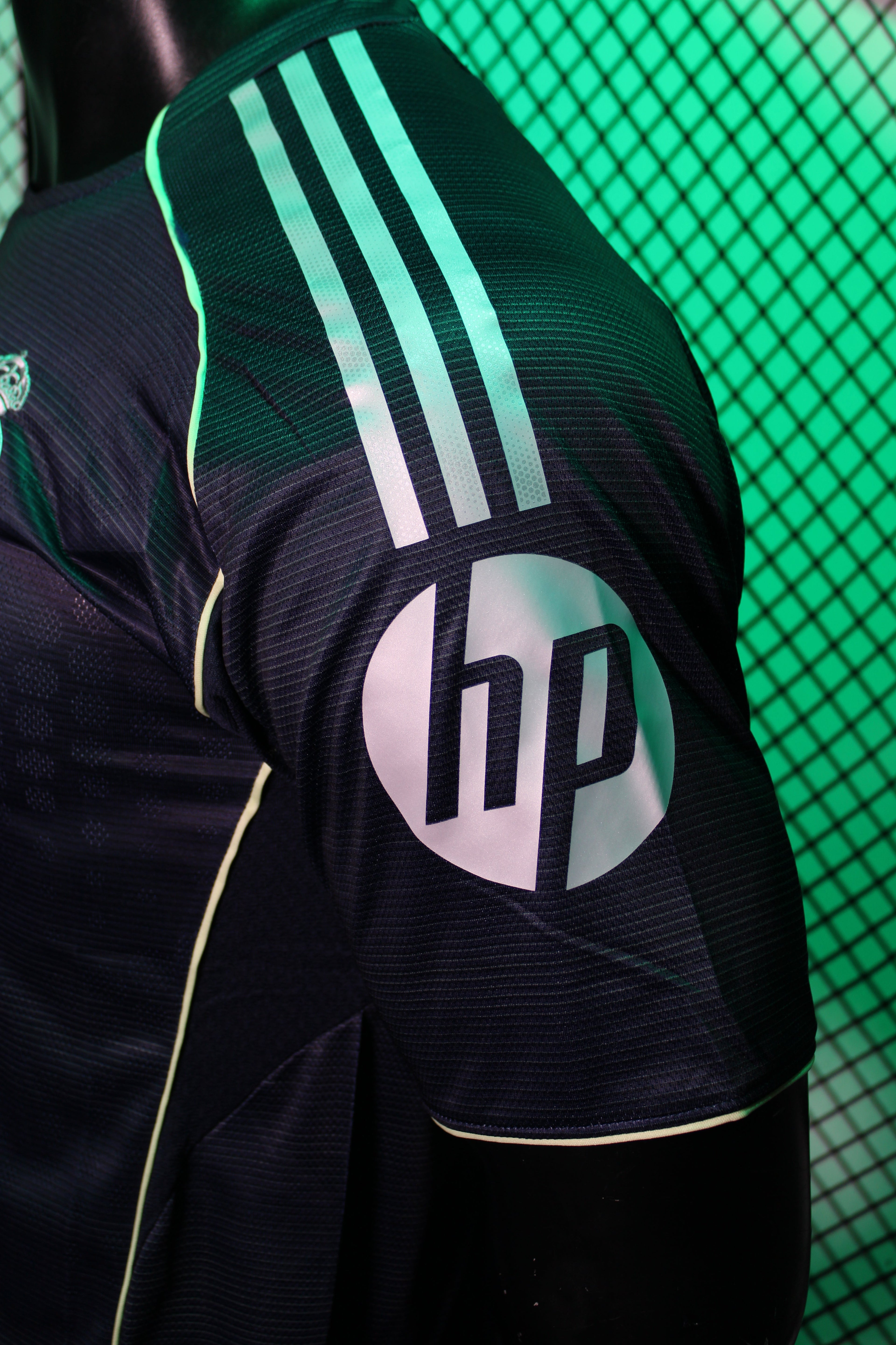 Camiseta Visitante Real Madrid 25/26